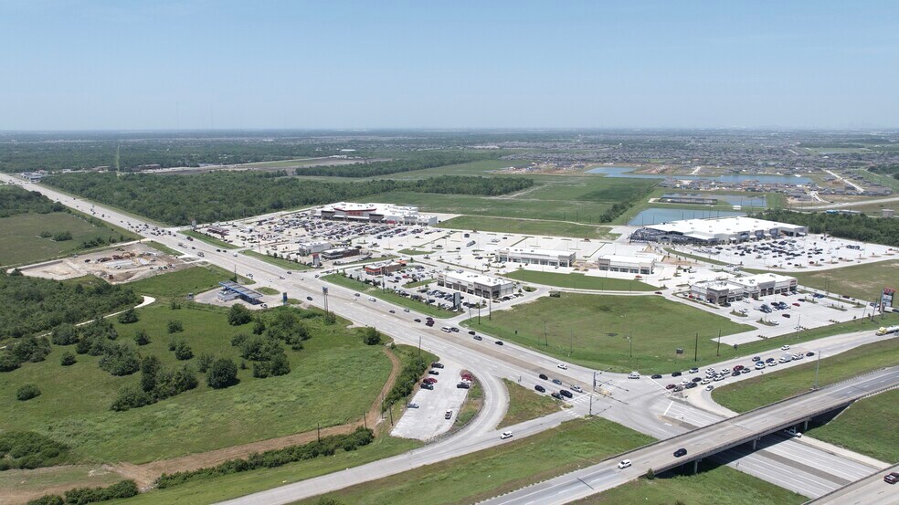 More Photos Of 16800 Morris ave, Manvel Land For Lease
