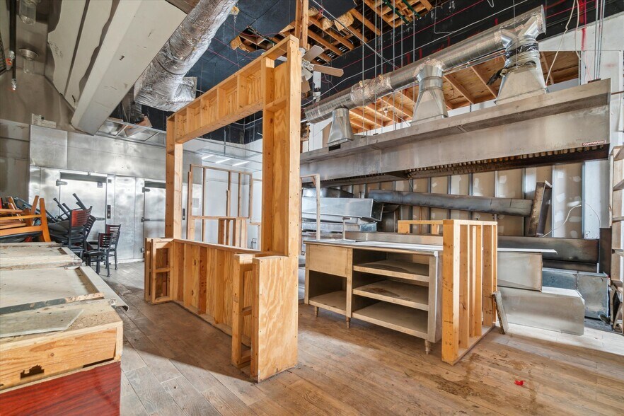 More Photos Of 107 Baker St, Waunakee Storefront Retail Office For Sale