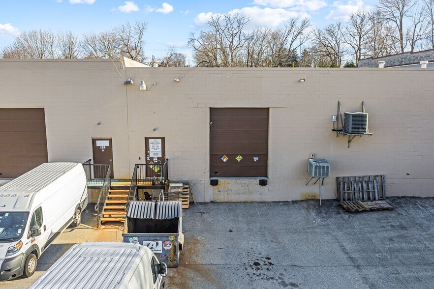 More Photos Of 950 Colwell Ln, Conshohocken Warehouse For Lease