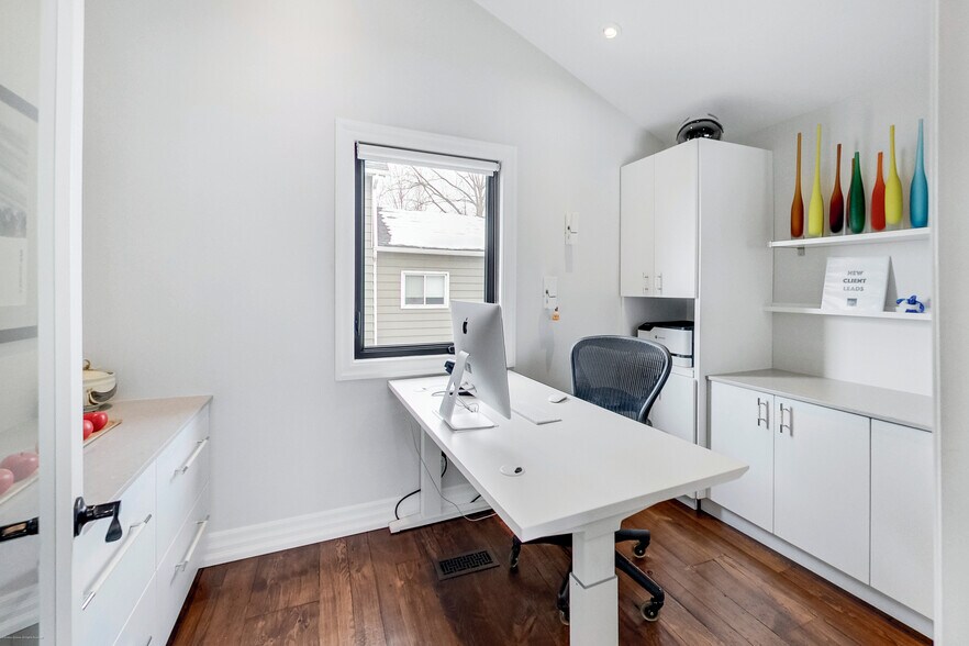 More Photos Of 578 Kingston Rd W, Ajax Office For Sale