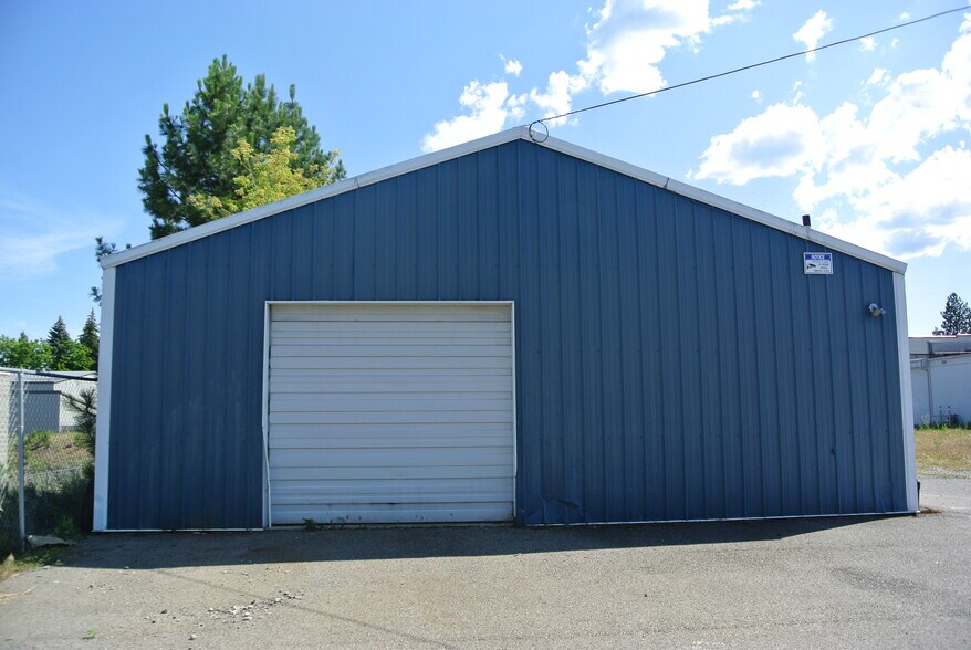 More Photos Of 3210 N Government Way, Coeur d'Alene Freestanding For Lease