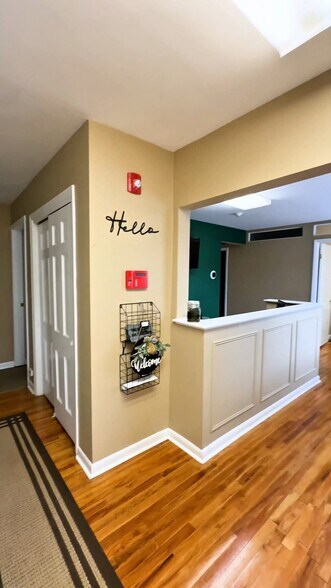 Primary Photo Of 41 Kings Hwy N, Cherry Hill Medical For Sale