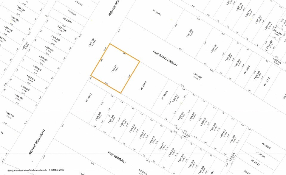 More Photos Of 6840 Rue Saint-Urbain, Montréal Land For Sale