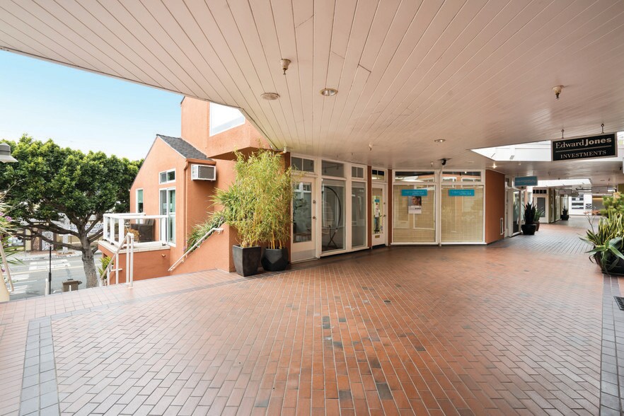 More Photos Of 1100 S Coast Hwy, Laguna Beach Medical For Lease