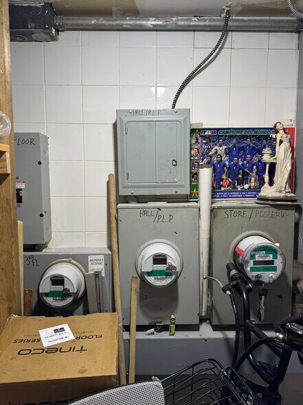 More Photos Of 294 Broadway, Brooklyn Apartments For Lease