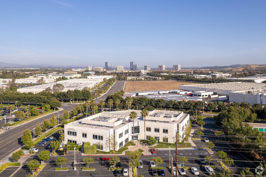 More Photos Of 15825 Laguna Canyon Rd, Irvine Medical For Lease