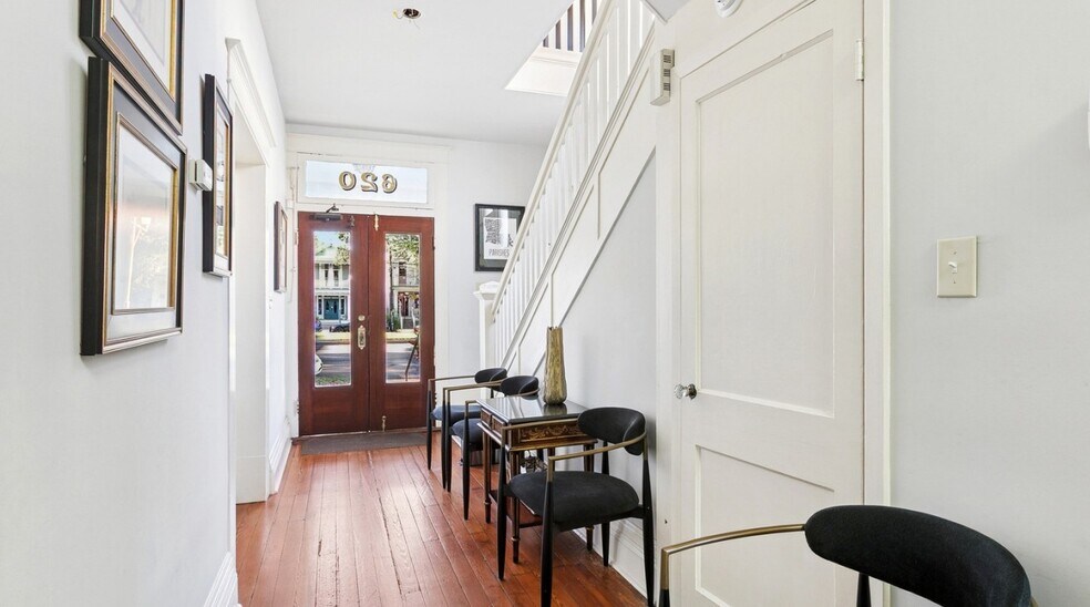 More Photos Of 620 N Carrollton Ave, New Orleans Office Residential For Sale