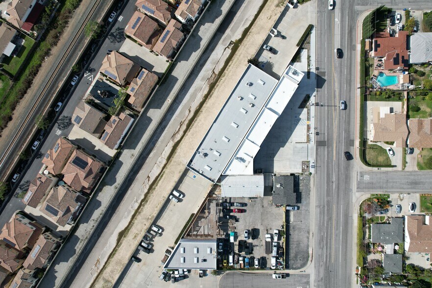 More Photos Of 9350 Lower Azusa Rd, Temple City Service For Sale