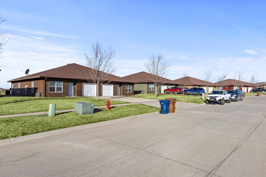 More Photos Of , Denison Multifamily For Sale