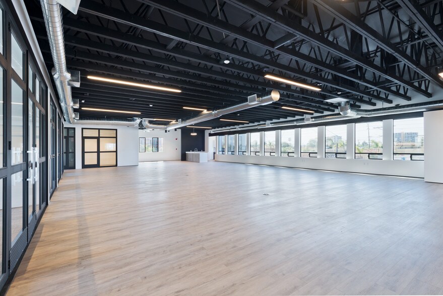 More Photos Of 13470 Washington Blvd, Marina Del Rey Loft Creative Space For Lease