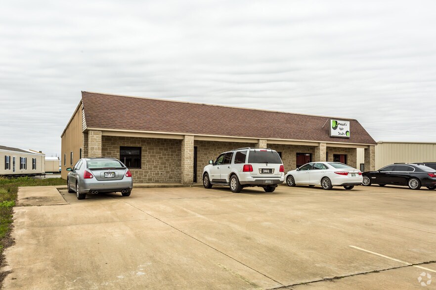 Primary Photo Of 3013 Turman Dr, Jonesboro Office For Lease