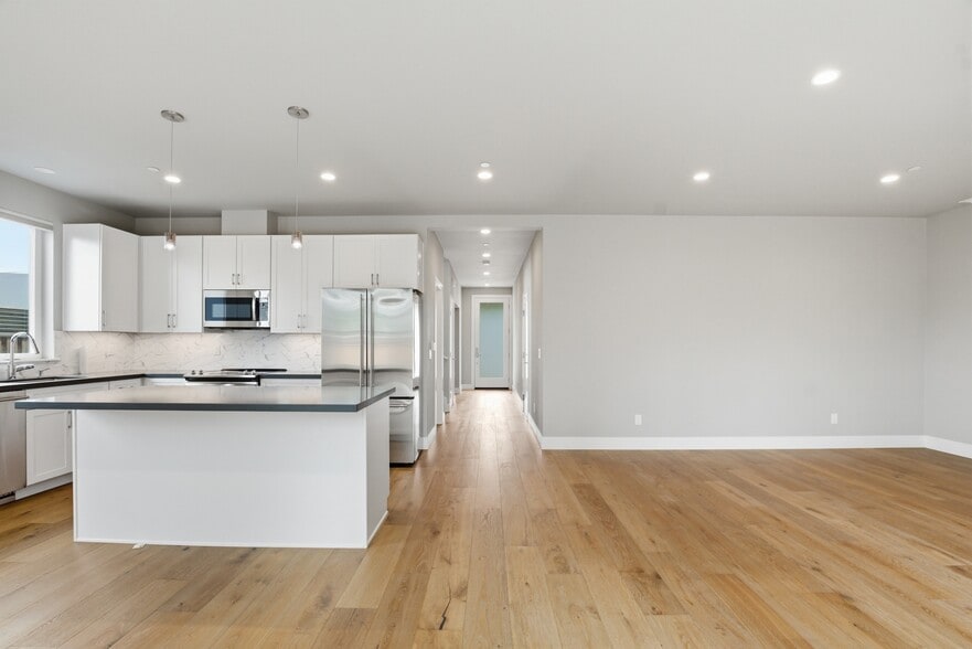 More Photos Of 47-49 Ursuline Rd, Santa Rosa Apartments For Sale