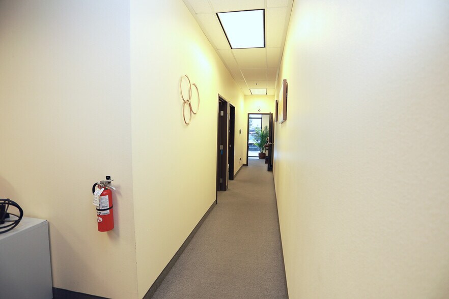 More Photos Of 3468 E Sahara Ave, Las Vegas Storefront For Lease