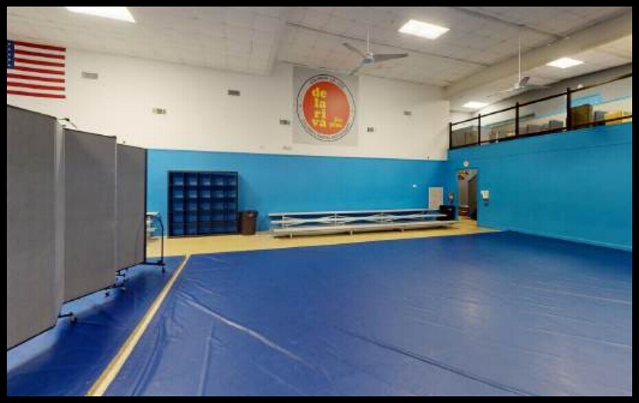 More Photos Of , Columbus Flex For Sale