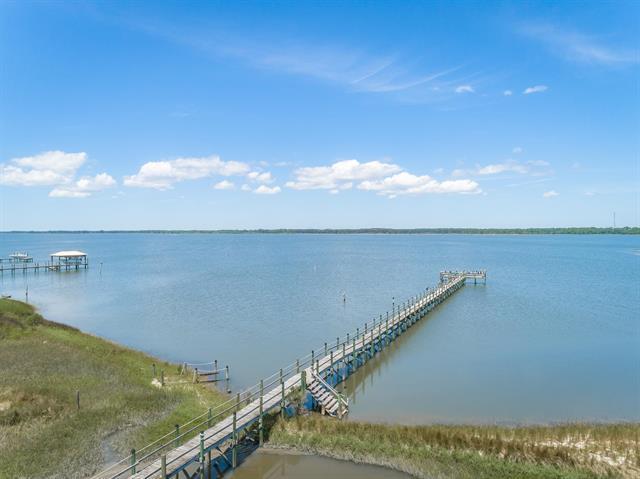 More Photos Of 127 Harbor Cir, Panacea Office Residential For Sale