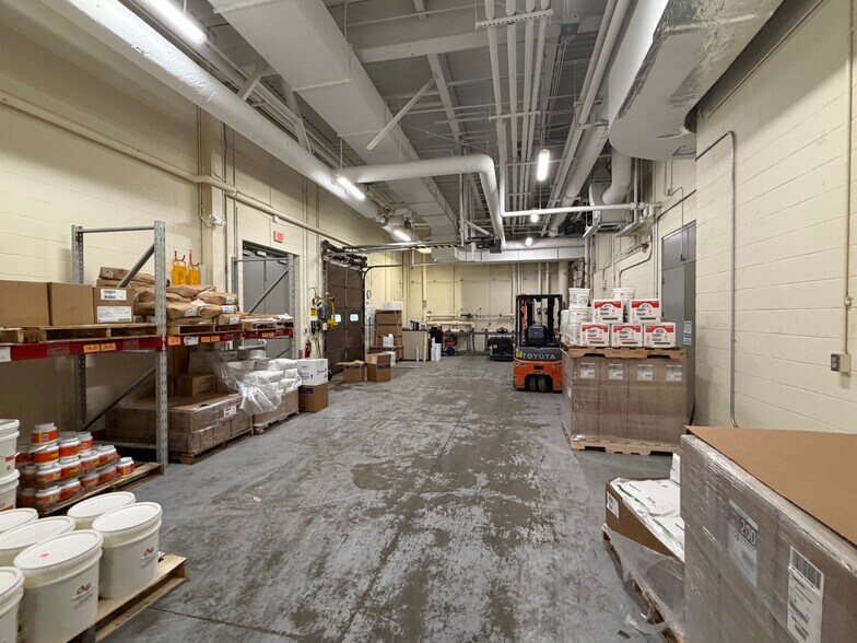 More Photos Of 1999 Mount Read Blvd, Rochester Manufacturing For Lease