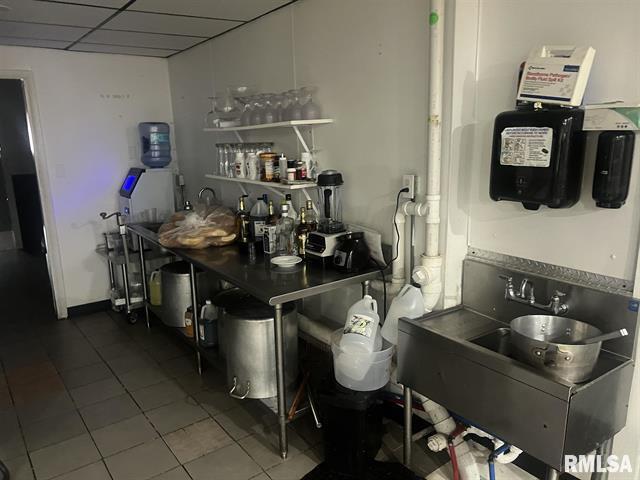 More Photos Of 1112 4th St, Fulton Apartments For Sale