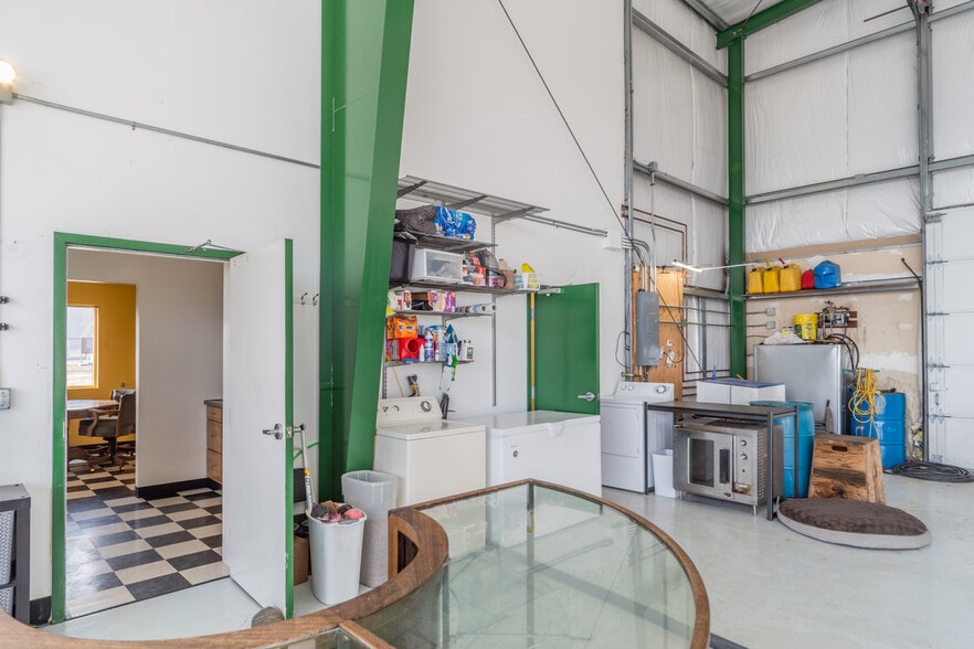 More Photos Of 191 Airport Rd, Port Townsend Airplane Hangar For Sale