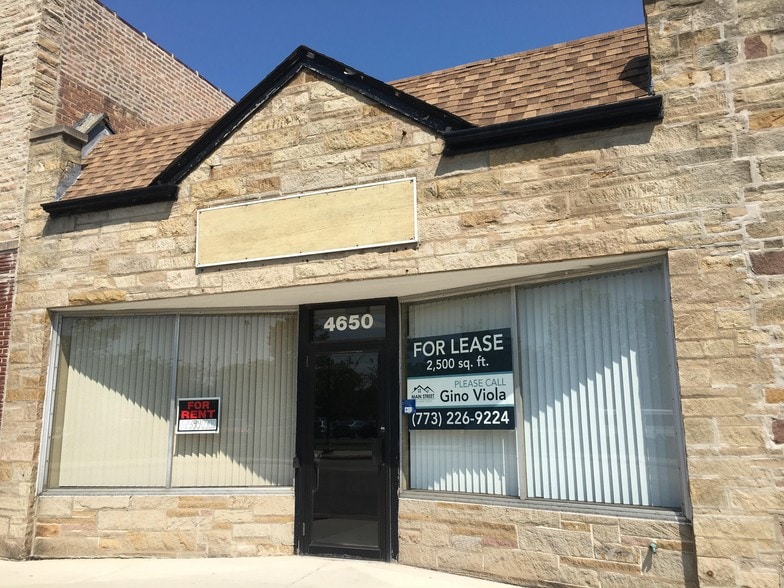 More Photos Of 4640-4650 Oakton St, Skokie Storefront For Lease
