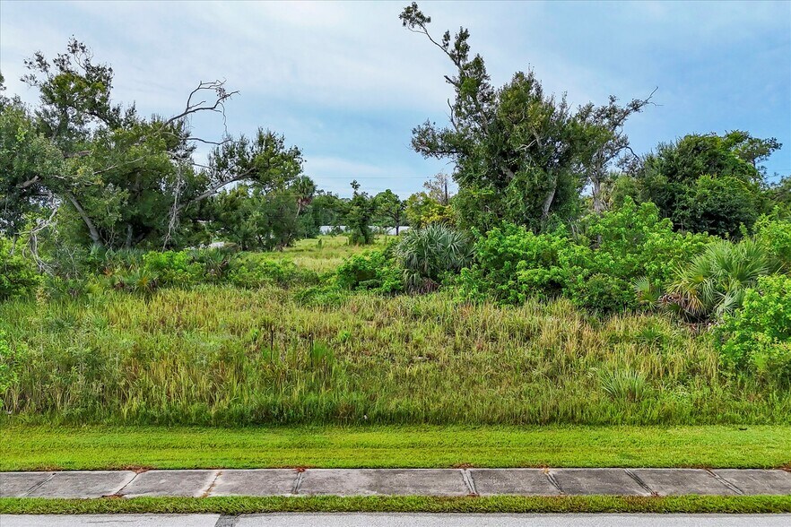 More Photos Of 3285 S Access Rd, Englewood Land For Sale