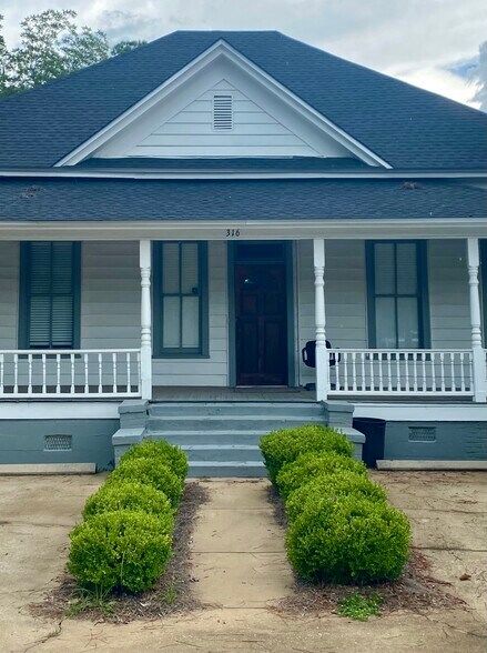 More Photos Of 316 S Washington St, Bainbridge Office For Sale