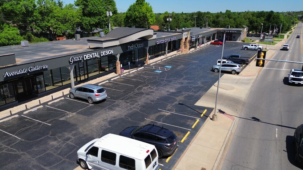 More Photos Of 5601-5645 N Pennsylvania Ave, Oklahoma City General Retail For Lease