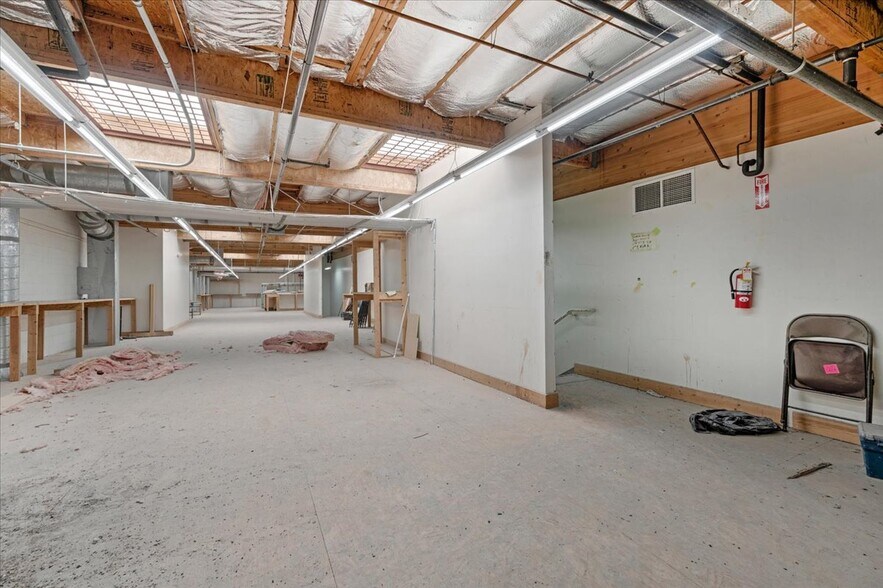 More Photos Of 580 N 11th Ave, Hanford Freestanding For Lease