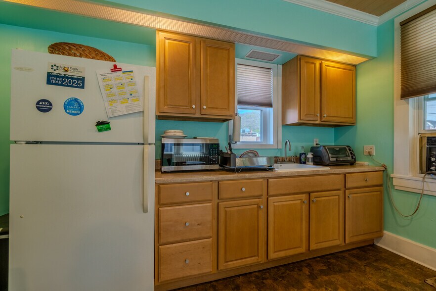 More Photos Of 514 Coleman Ave, Johnstown Office Residential For Sale
