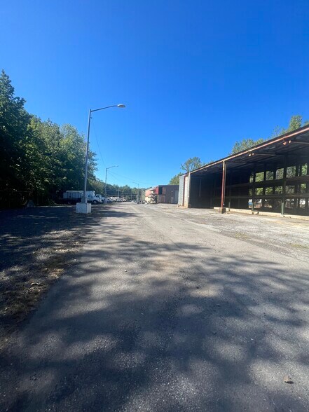 More Photos Of 3120 Arthur Kill Rd, Staten Island Land For Lease