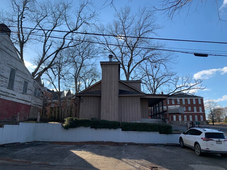 More Photos Of 219 8th St N, Columbus Office Residential For Sale