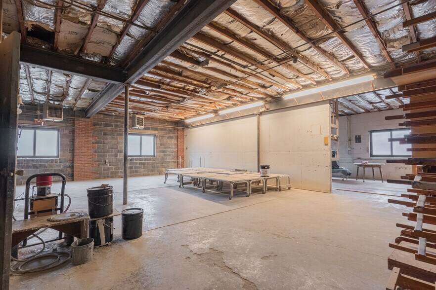 More Photos Of 209-211 Central Ave, East Newark Manufacturing For Sale