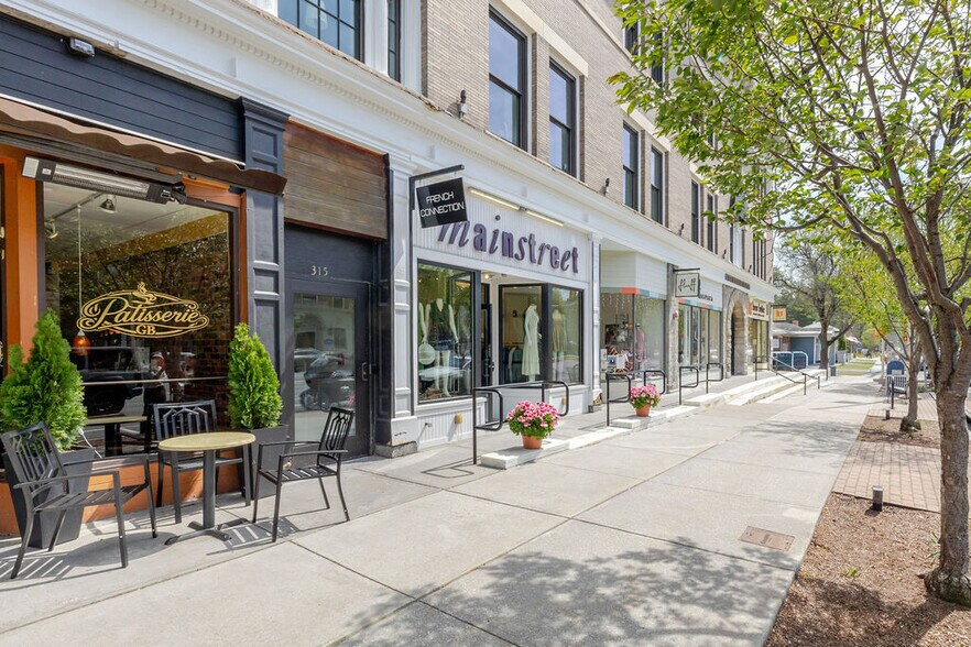 More Photos Of 313-323 Main St, Great Barrington Office For Lease