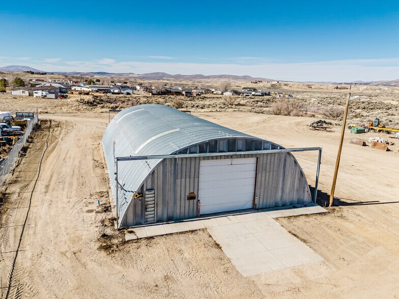 More Photos Of 75 Licht Pky, Spring Creek Industrial For Lease