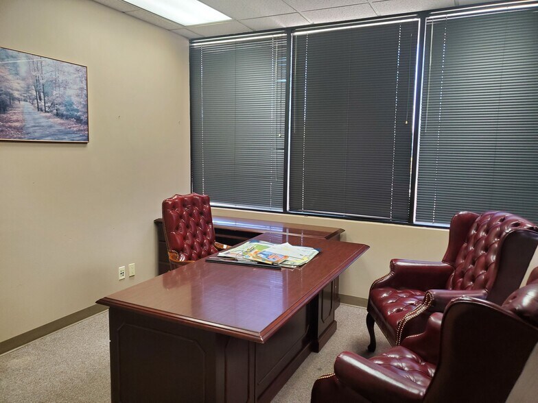 More Photos Of 10300 4th St, Rancho Cucamonga Unknown For Lease