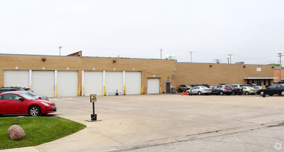 More Photos Of 855 Morse Ave, Elk Grove Village Warehouse For Lease