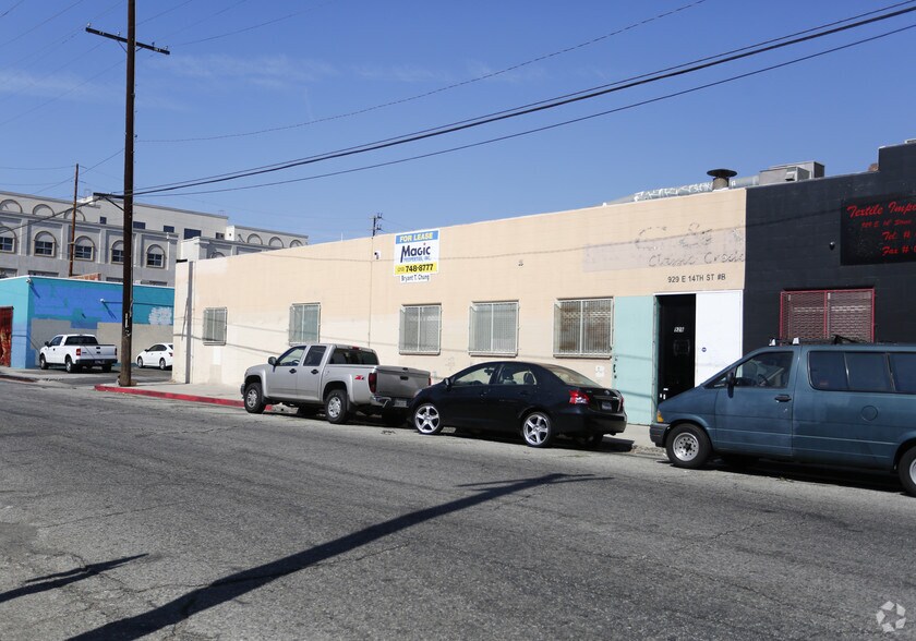 More Photos Of 929 E 14th St, Los Angeles Warehouse For Lease