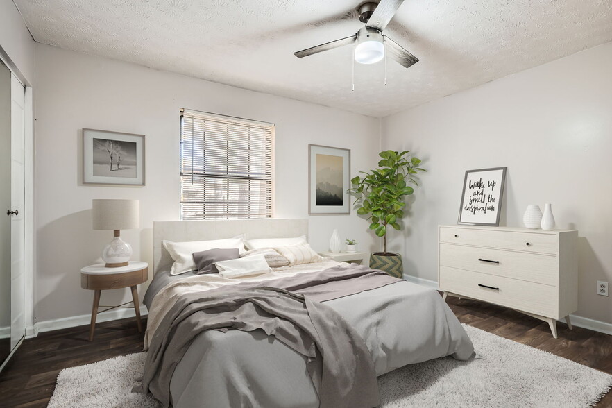 More Photos Of 6424 Woodstone Way, Morrow Specialty For Sale