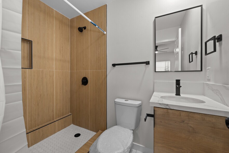 More Photos Of 3828 Arizona St, San Diego Apartments For Sale