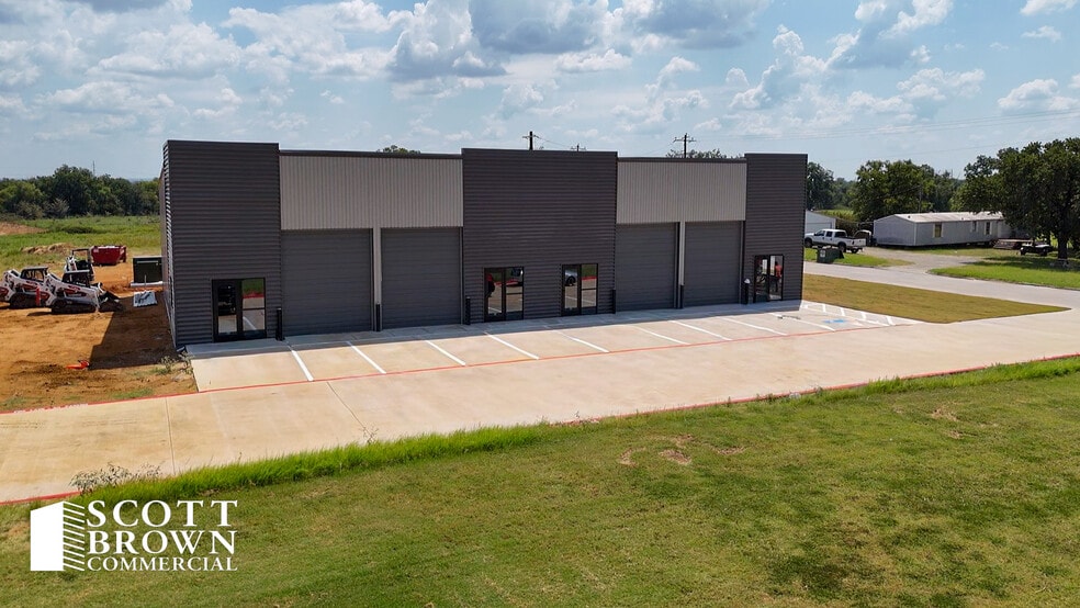 More Photos Of 8587 Stewart Rd, Aubrey Unknown For Lease