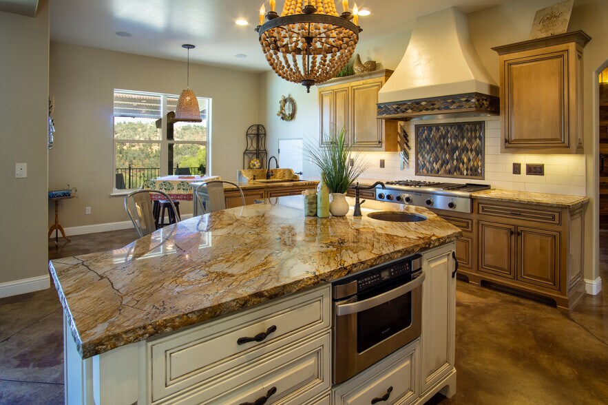 More Photos Of 7071 Ridge Road, Newcastle Winery Vineyard For Sale