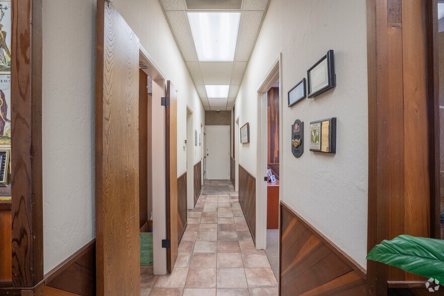 More Photos Of 101-105 Serra Way, Milpitas Freestanding For Lease