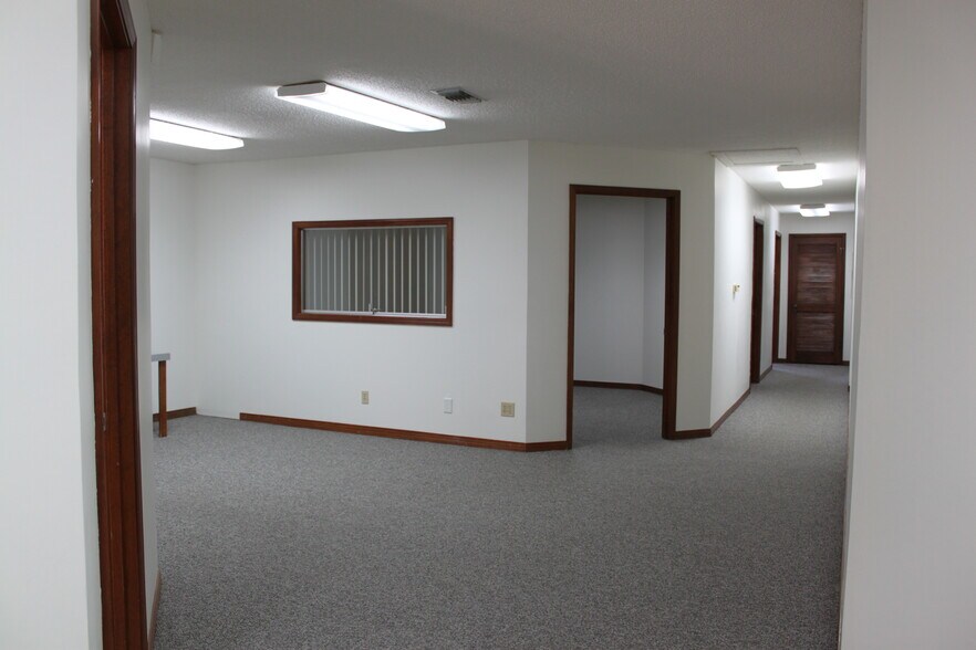 More Photos Of 4400 Bayou Blvd, Pensacola Medical For Sale