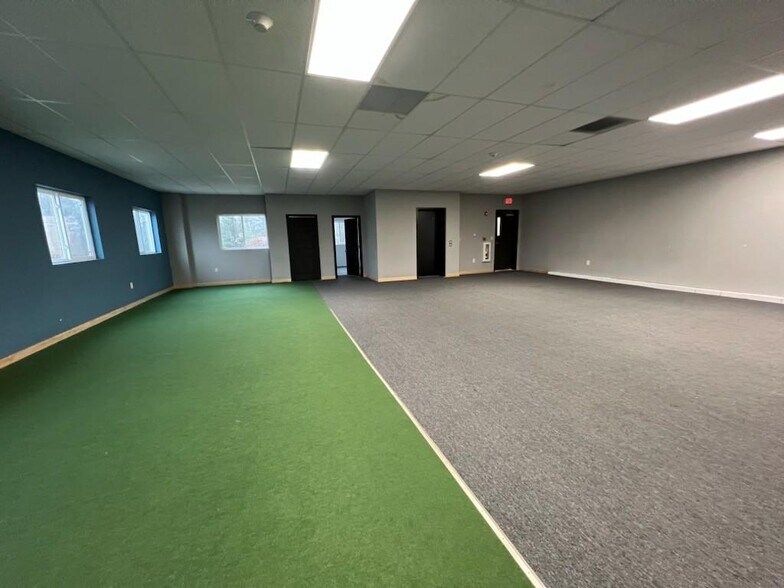 More Photos Of 670 Washington St, Attleboro Office For Lease