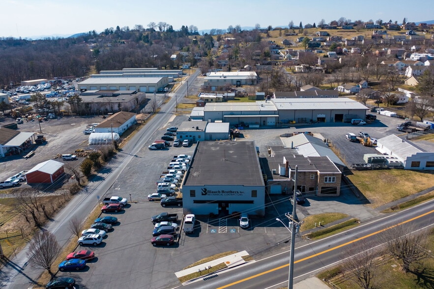 More Photos Of 911 Chicago Ave, Harrisonburg Manufacturing For Sale