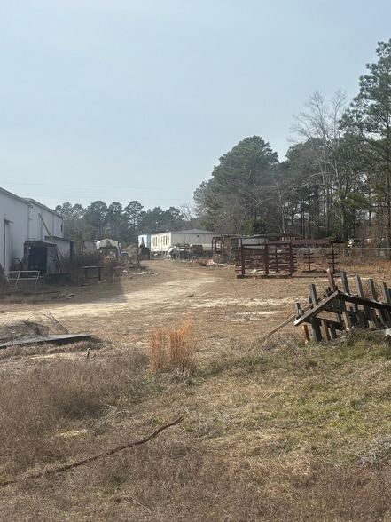 More Photos Of 424 Shelton Rd, West Columbia Industrial For Sale