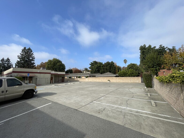 More Photos Of 2034-2038 Lincoln Ave, San Jose Freestanding For Lease