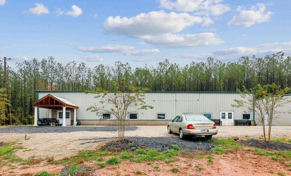 Primary Photo Of 308 Mill Creek Dr, Hull Warehouse For Sale