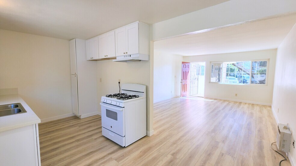 More Photos Of 2325 Angela St, Pomona Apartments For Sale