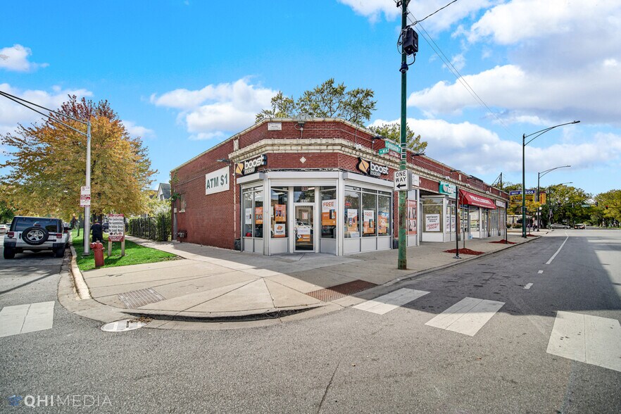 More Photos Of 5933-5945 W Division St, Chicago Storefront For Sale