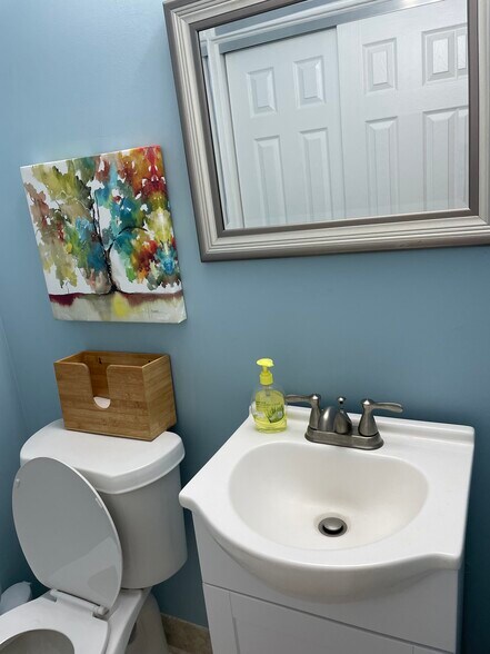 More Photos Of 9200 Bonita Beach Rd, Bonita Springs Medical For Lease